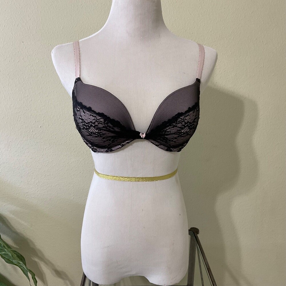 Victoria's Secret 34D Bra Demi Buste Black lace/ Pink Padded Underwire Lined
